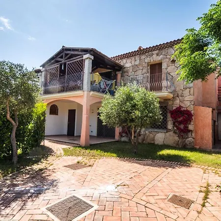 Degli Ulivi Apartment Murta Maria